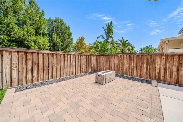 18265 Damiana, San Bernardino, CA 92407