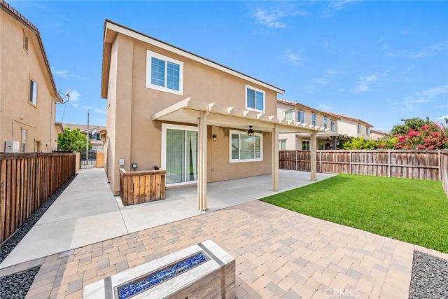 18265 Damiana, San Bernardino, CA 92407