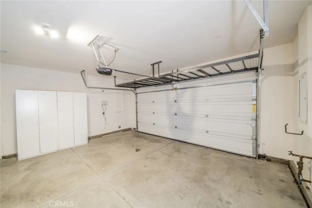 18265 Damiana, San Bernardino, CA 92407