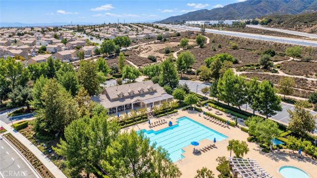 18265 Damiana, San Bernardino, CA 92407