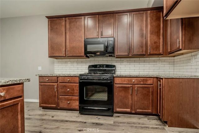 18265 Damiana, San Bernardino, CA 92407