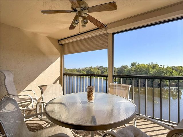 2067 W Lakeview BLVD # 9, North Fort Myers, FL 33903