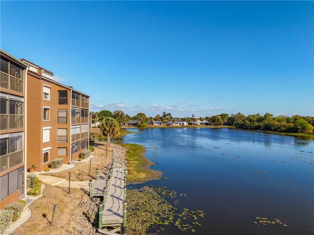 2067 W Lakeview BLVD # 9, North Fort Myers, FL 33903