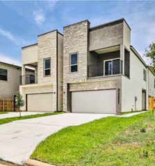 4909 Sunflower Street, Houston, TX 77033