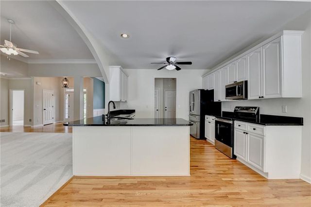1625 Captains Walk, Cumming, GA 30041