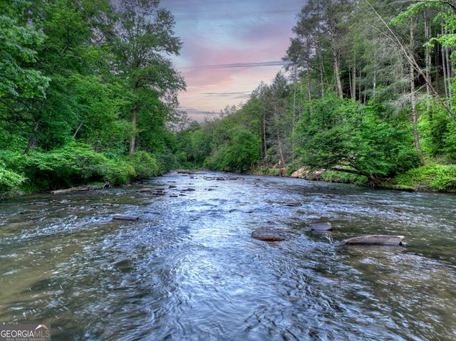 550 Hillsdale Drive, Ellijay, GA 30540