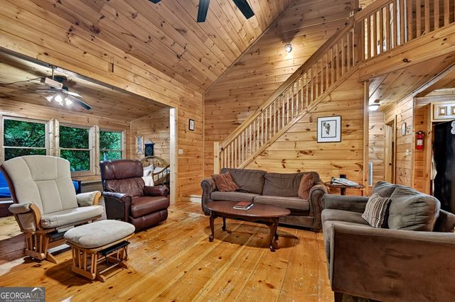 550 Hillsdale Drive, Ellijay, GA 30540