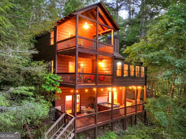 550 Hillsdale Drive, Ellijay, GA 30540