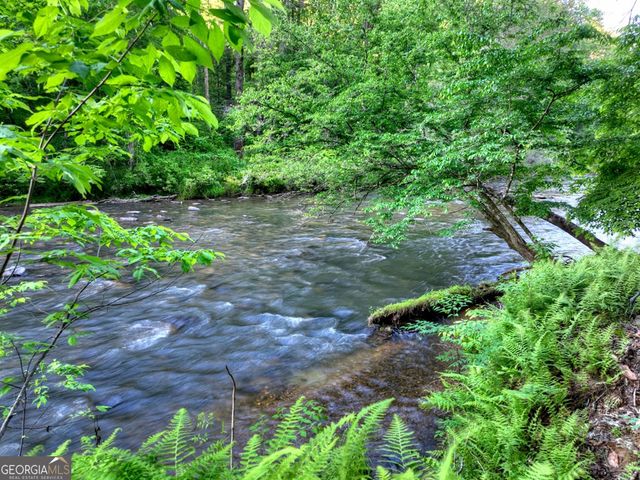 550 Hillsdale Drive, Ellijay, GA 30540