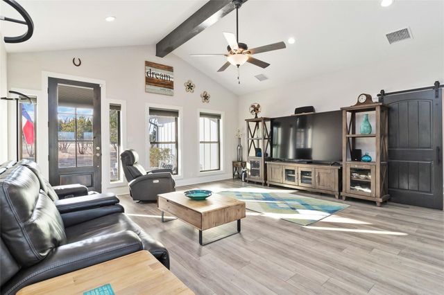 310 Lets Roll DR, Fischer, TX 78623