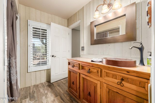 38065 N CAVE CREEK Road 6, Cave Creek, AZ 85331