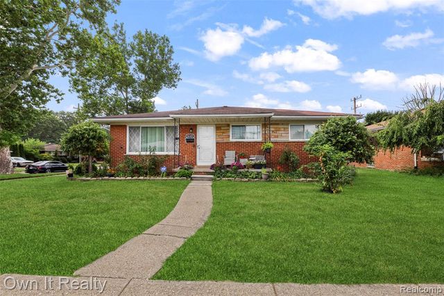 26321 Midway Street, Dearborn Heights, MI 48127