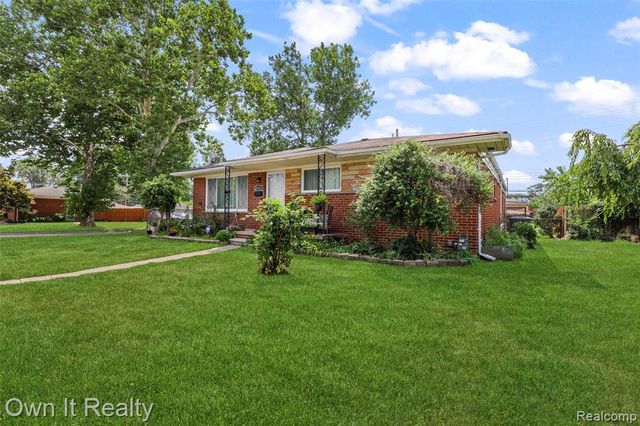 26321 Midway Street, Dearborn Heights, MI 48127