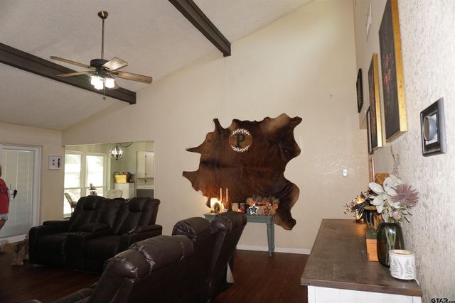 10808 Jeanell Dr, Kemp, TX 75143