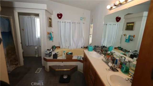 13110 Everglade Boulevard, Clearlake Oaks, CA 95423