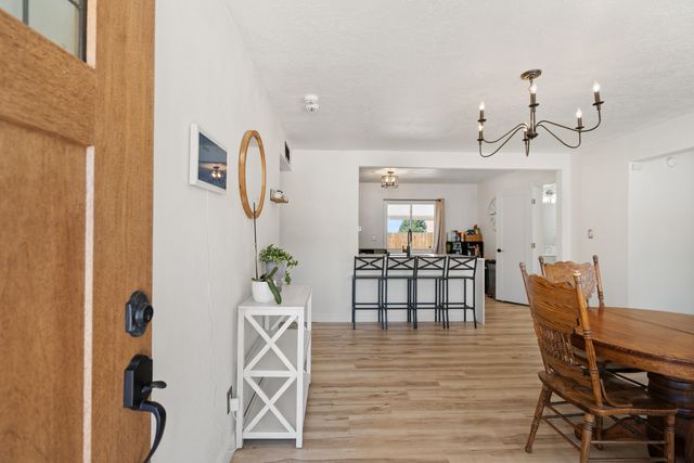 2617 Mary Ellen Street NE, Albuquerque, NM 87112