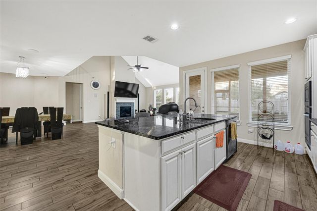 20211 Tarpon Bay Lane, Cypress, TX 77433