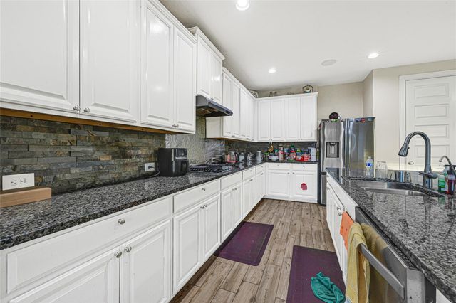 20211 Tarpon Bay Lane, Cypress, TX 77433