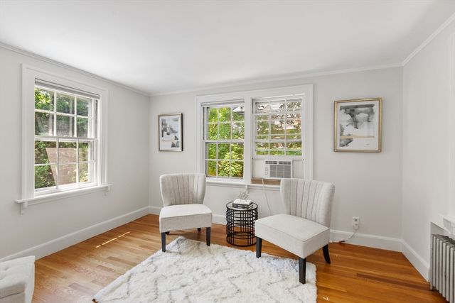 49 Hillsdale Rd, Arlington, MA 02476