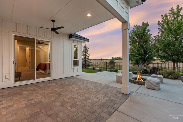 8201 W Corinthia St, Eagle, ID 83616