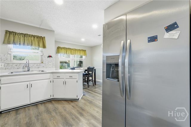 915 Mandarin Drive, Hinesville, GA 31313