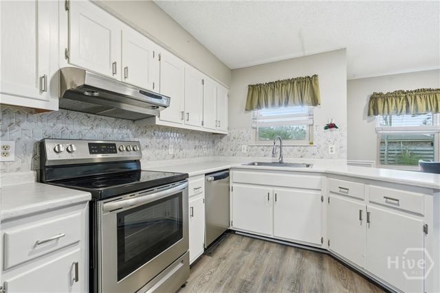 915 Mandarin Drive, Hinesville, GA 31313