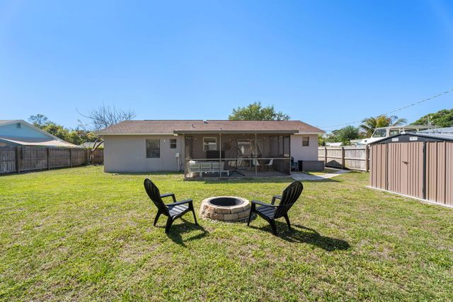 1207 Sioux Street, Jupiter, FL 33458