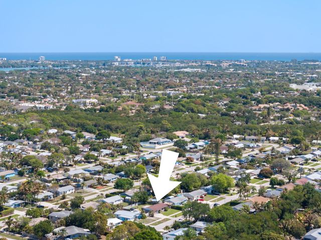 1207 Sioux Street, Jupiter, FL 33458