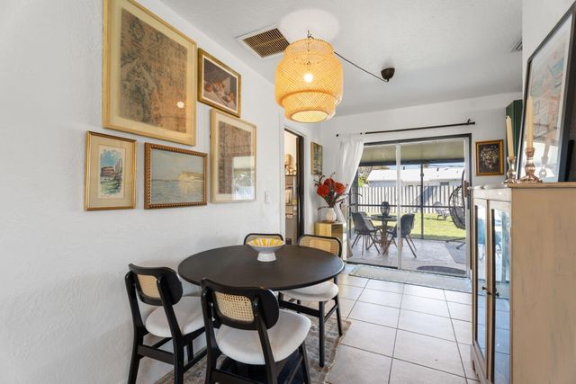 1207 Sioux Street, Jupiter, FL 33458