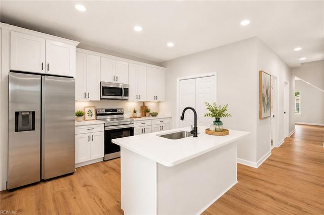840 W 49th ST, Norfolk, VA 23508