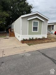 423 N 1250 W #118, Clearfield, UT 84015