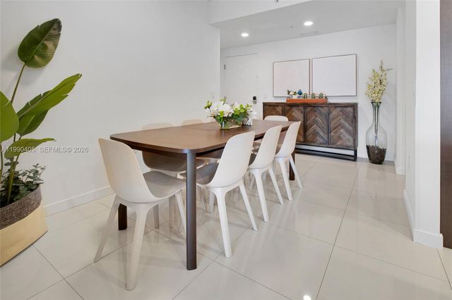 7661 NW 107th Ave 501, Doral, FL 33178