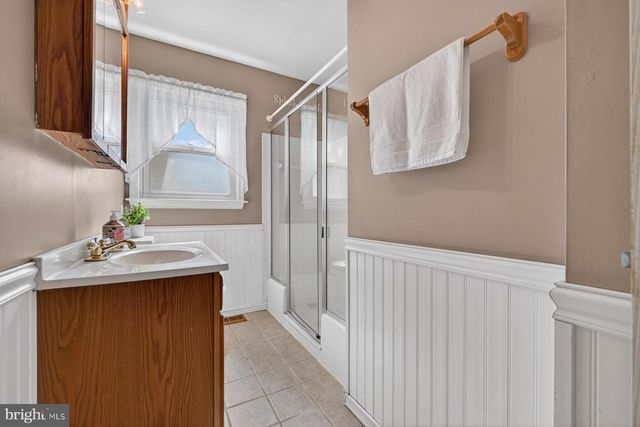 217 OAK DR, Pasadena, MD 21122