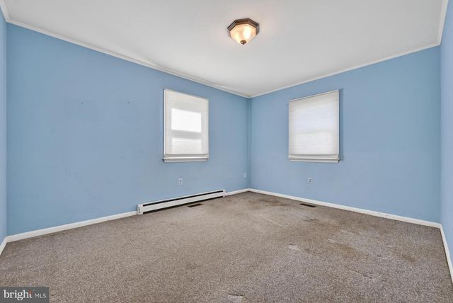 217 OAK DR, Pasadena, MD 21122
