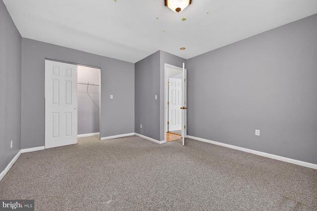 217 OAK DR, Pasadena, MD 21122