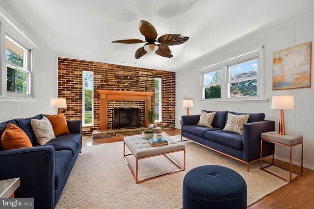 217 OAK DR, Pasadena, MD 21122