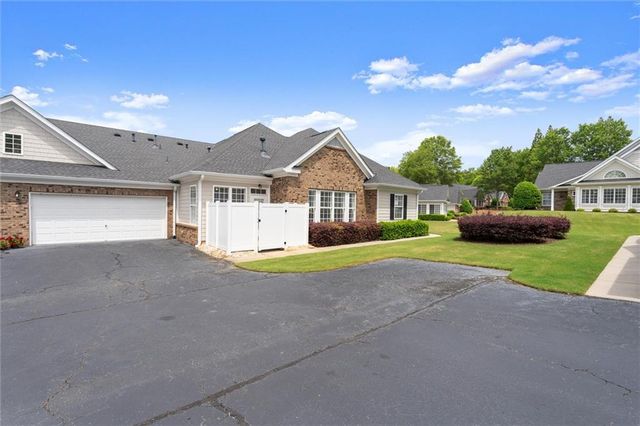 3028 Oakside Circle, Alpharetta, GA 30004