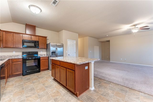 6702 SW Pilgrim Road, Bentonville, AR 72713
