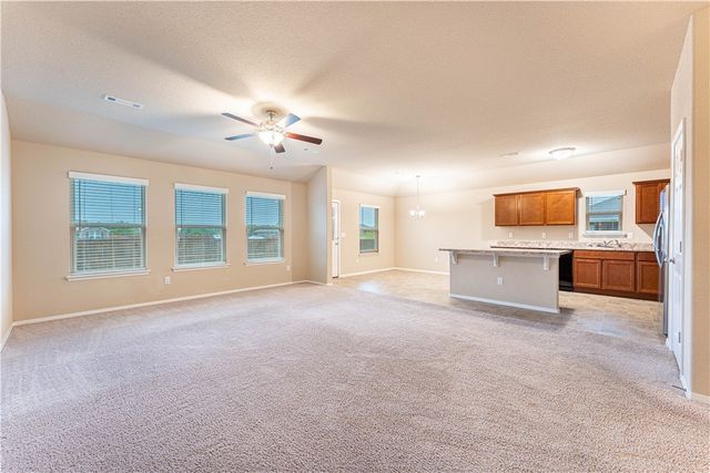 6702 SW Pilgrim Road, Bentonville, AR 72713