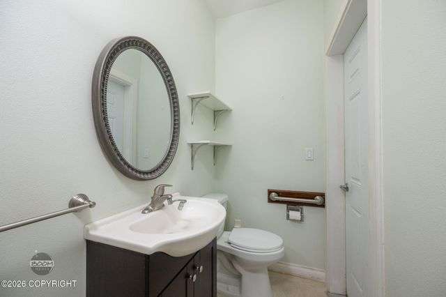 470 W Goldenwood Street, Wasilla, AK 99654