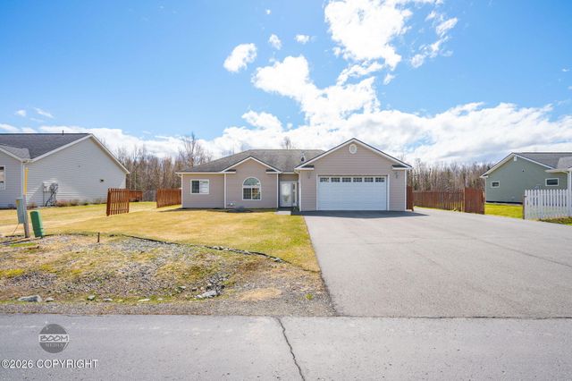 470 W Goldenwood Street, Wasilla, AK 99654