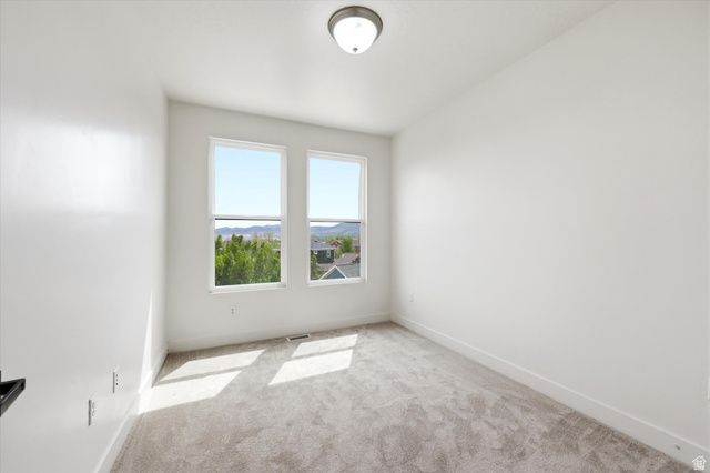 4563 W DAYBREAK RIM WAY, South Jordan, UT 84009