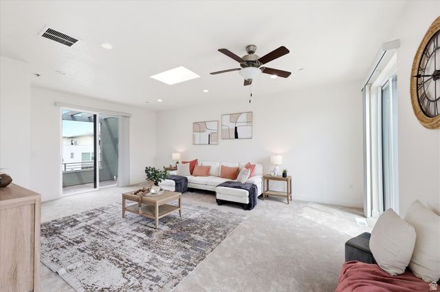 4563 W DAYBREAK RIM WAY, South Jordan, UT 84009