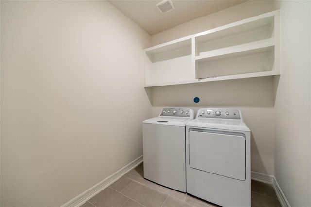 5822 Westwood Shore Drive, Katy, TX 77493