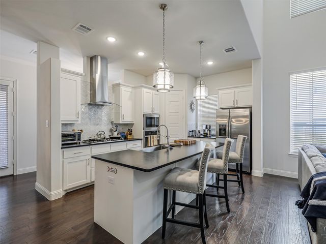 261 Golden Gate Drive, Richardson, TX 75080