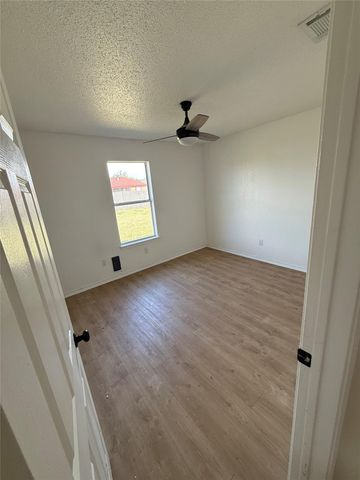 2209 Waterfall Drive, Killeen, TX 76549