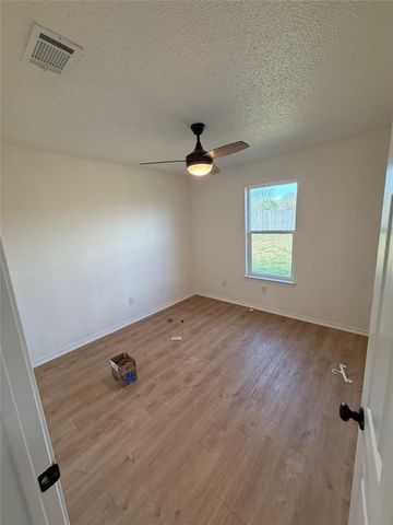 2209 Waterfall Drive, Killeen, TX 76549