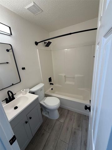 2209 Waterfall Drive, Killeen, TX 76549