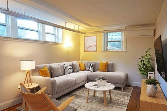 95 Adams St 15, Waltham, MA 02453