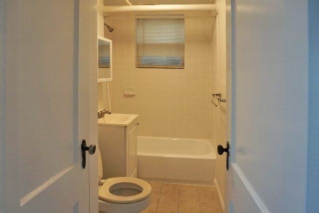 95 Adams St 15, Waltham, MA 02453